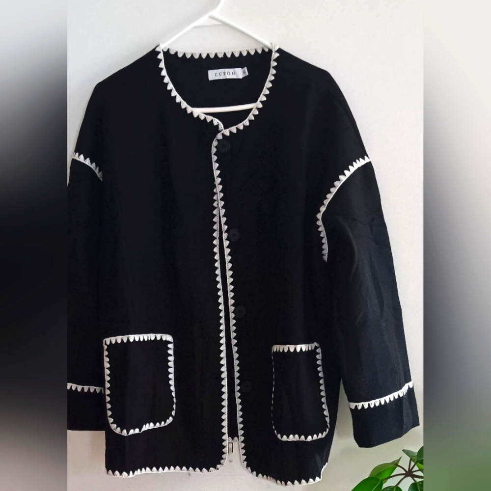 Black and White Button Jacket, Cardigan with Scarf - Picture 2 of 7